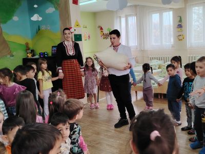 Седмица на народната приказка ДГ "Звънче". 1